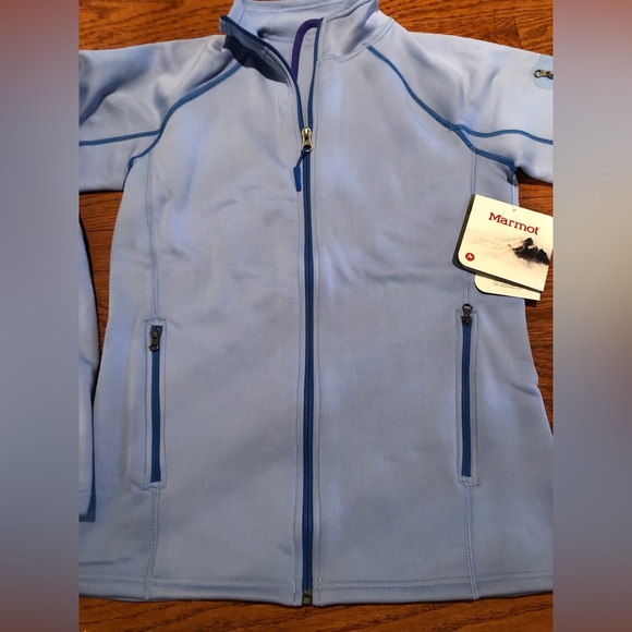 NWT! Women’s Marmot Stretch Fleece. - Picture 2 of 7